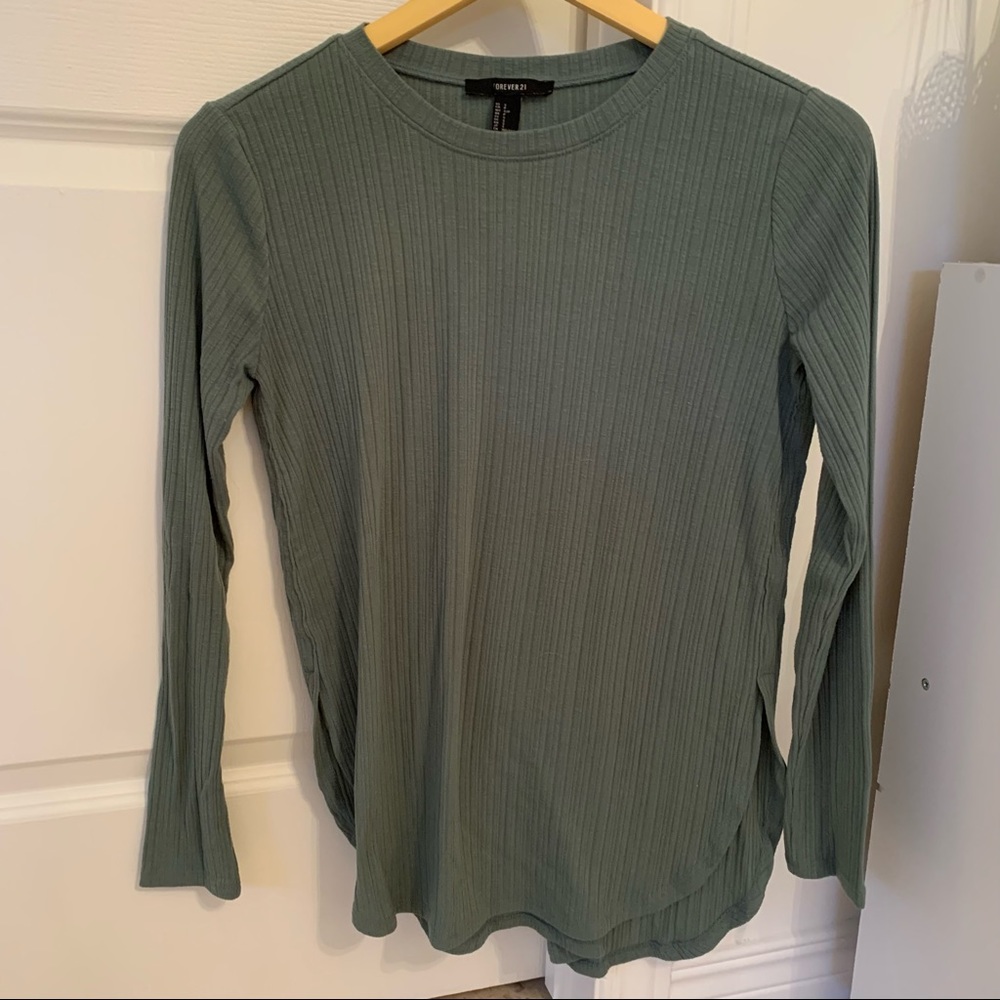 Sage green ribbed long sleeve top with slits